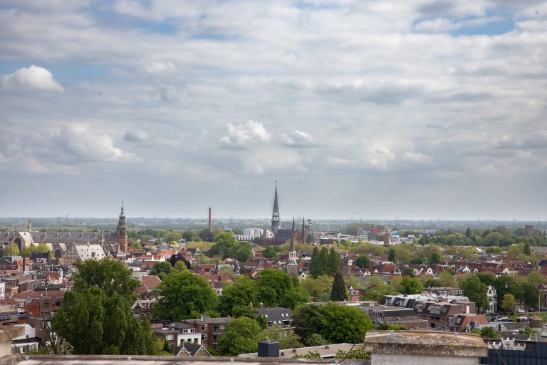 Uitzicht over Gouda met onder andere de Gouwekerk