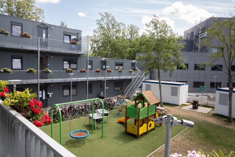 Foto van AZC-locatie De Molenwiek.